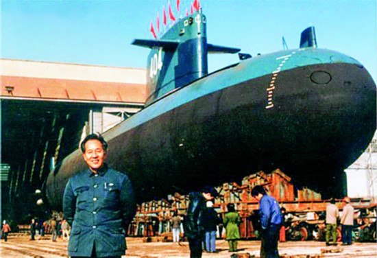 黃旭華在葫蘆島試驗基地（1988年3月4日攝）。新華社發.jpg